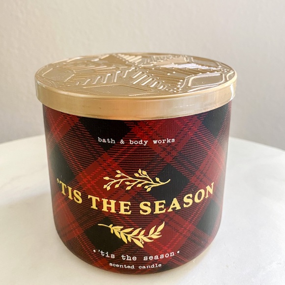 Bath & Body Works Other - Bath and body works tis the season 3 wick candle